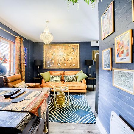 Romeo & Juliet'S With Private Parking Apartment Stratford-upon-Avon Bagian luar foto
