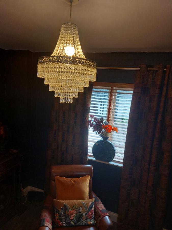 Romeo & Juliet'S With Private Parking Apartment Stratford-upon-Avon Bagian luar foto